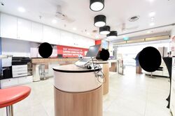 lucky-plaza photo thumbnail #2